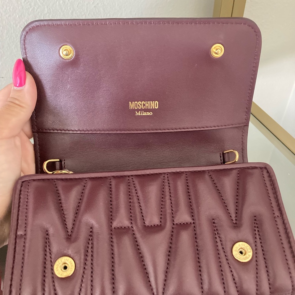 SOLD Moschino Burgundy Crossbody Bag with Gold Chain - Picture 5 of 12